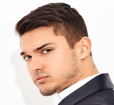 FAHZIA - Pengusaha Fashion